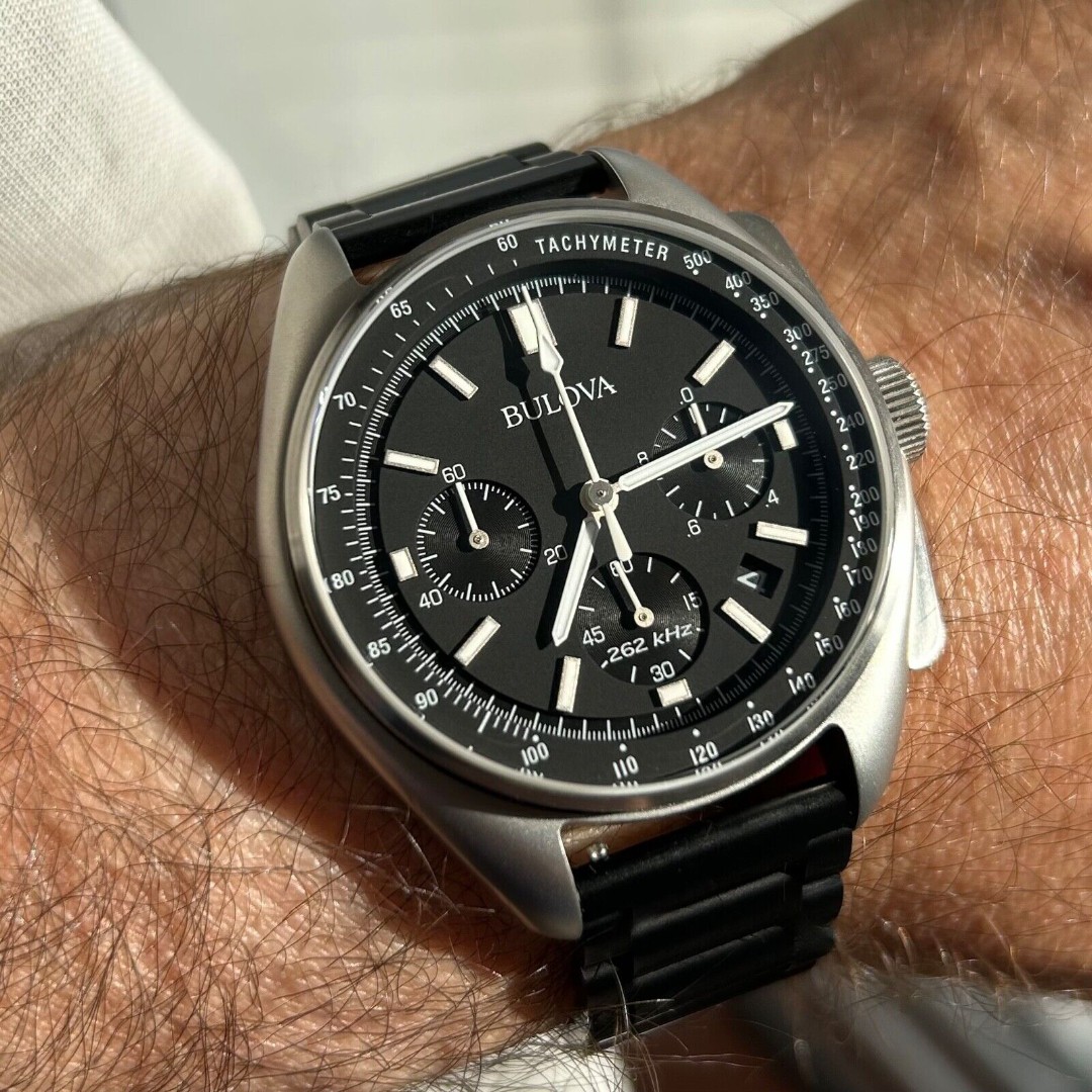 BULOVA.jpg